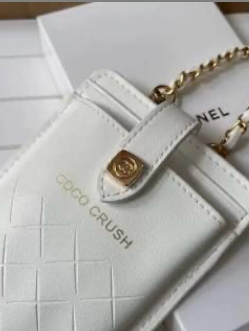 White Leather Chain Crossbody Cardholder